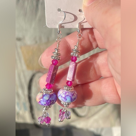 Purple and Pink Beaded Hand Crafted Earrings - Picture 5 of 6